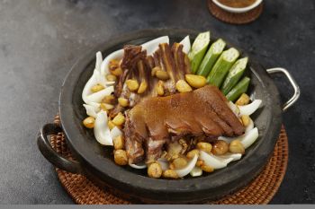 Dê Nướng Chảo Đá